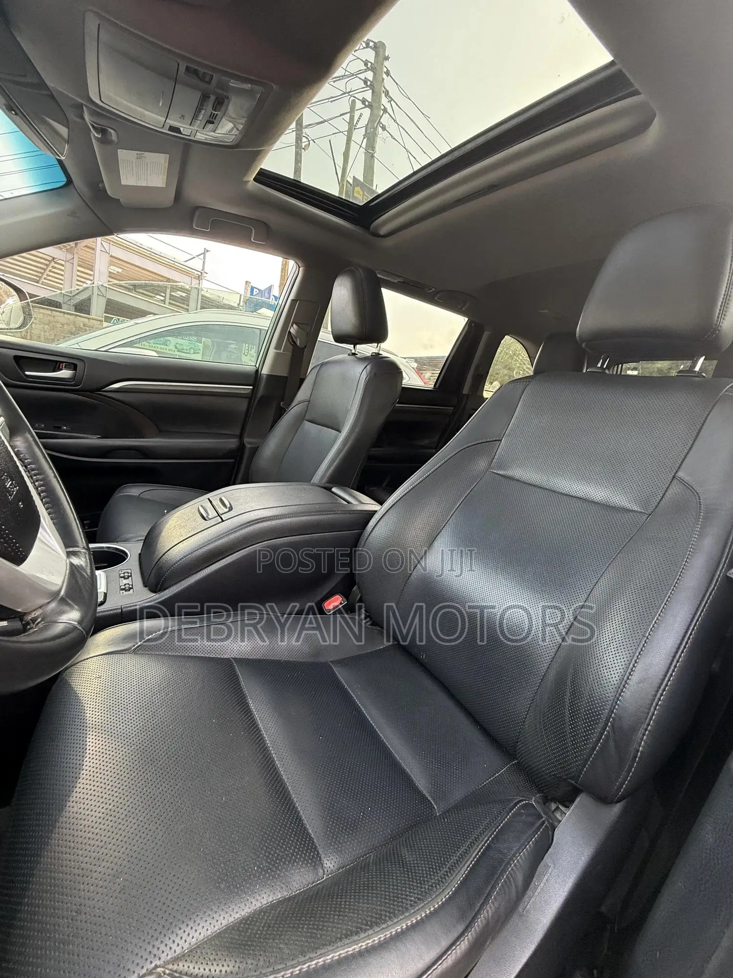 Toyota Highlander Limited 2019 Brown