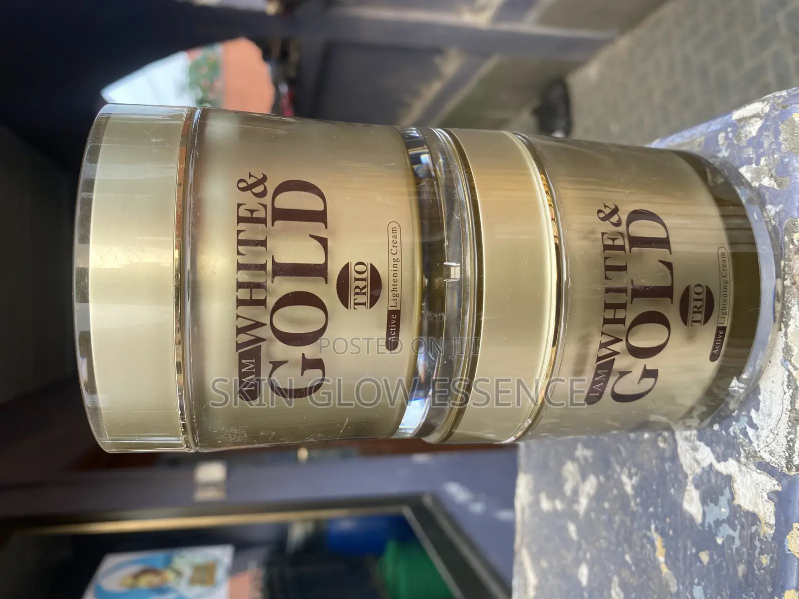 Iam White and Gold Lightening Cream