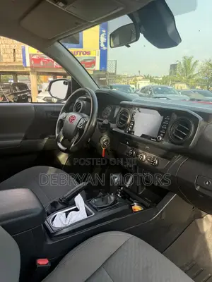 Toyota Tacoma 2020 Red
