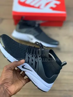 Nike Presto Black and White
