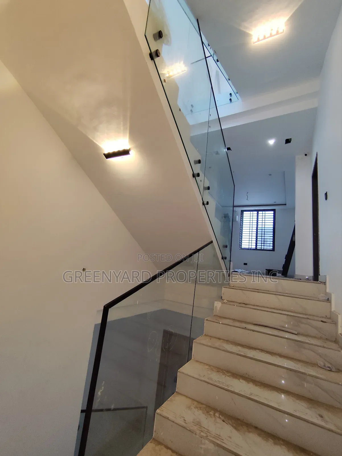6bdrm House in Ogbojo, East Legon for sale