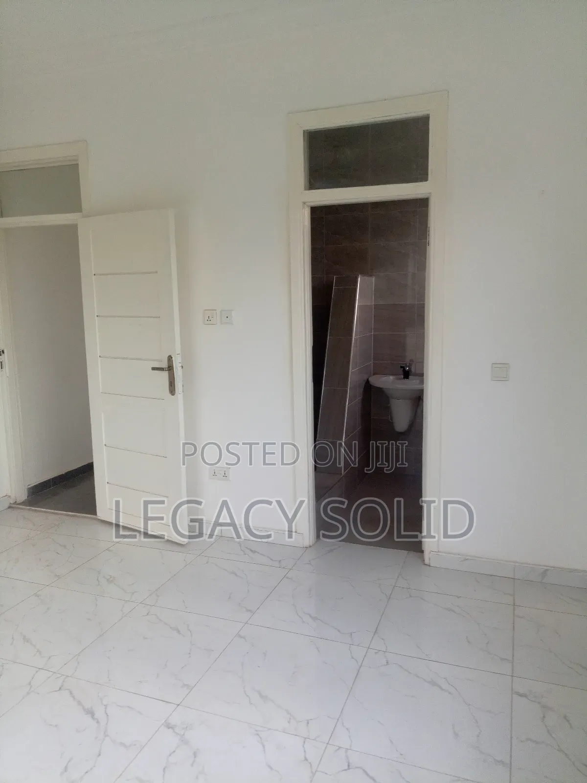 2bdrm Apartment in Legacy Solid Real, Teshie for rent