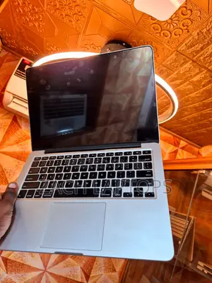 Laptop Apple MacBook 2012 8GB Intel Core I7 HDD 500GB