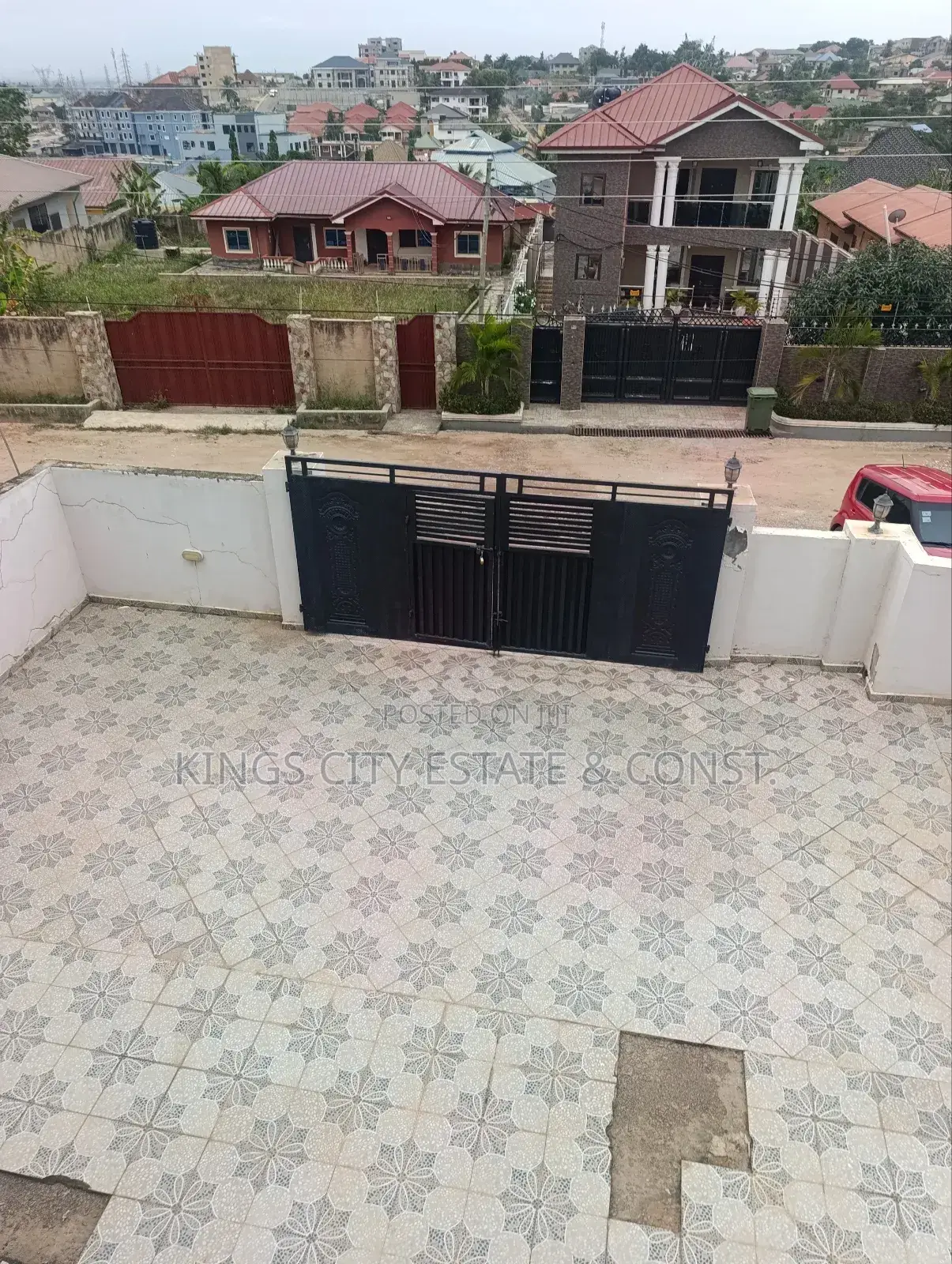 7bdrm House in Acp-Estate, Kwabenya for sale