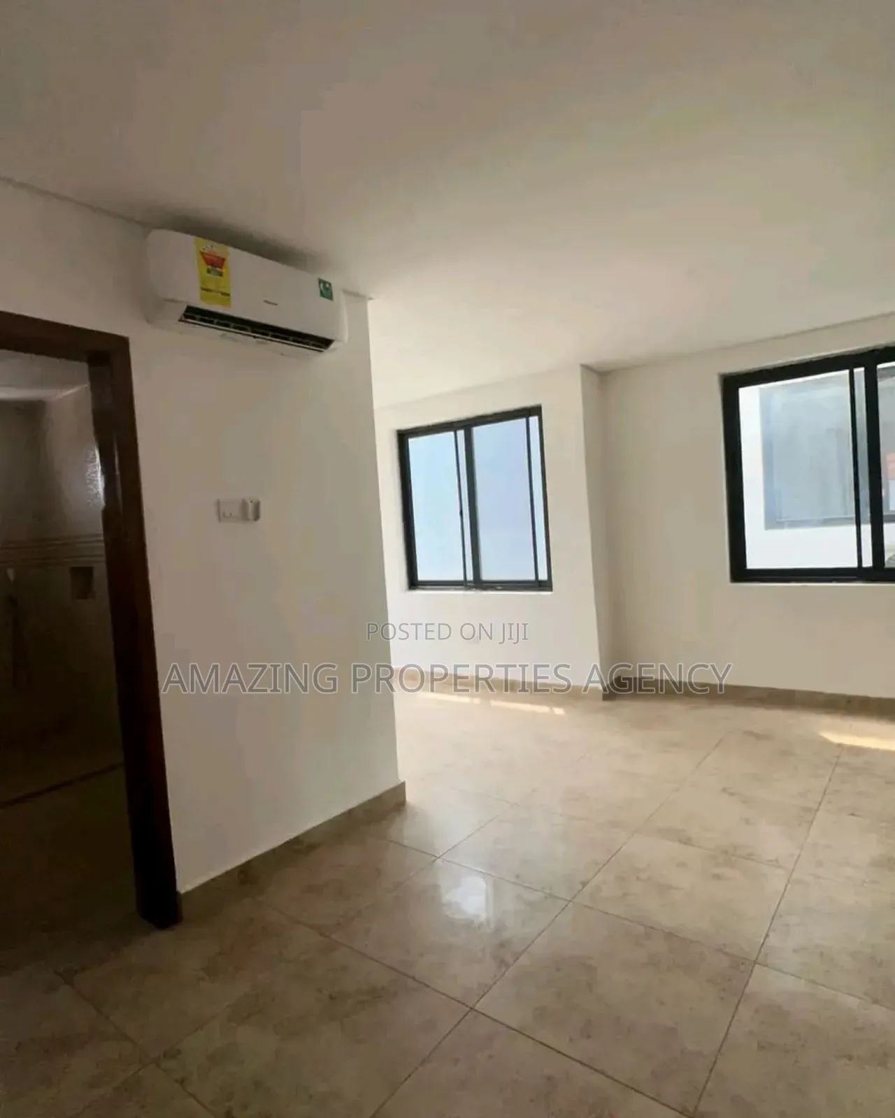 5bdrm House in Airport Residential Area for rent