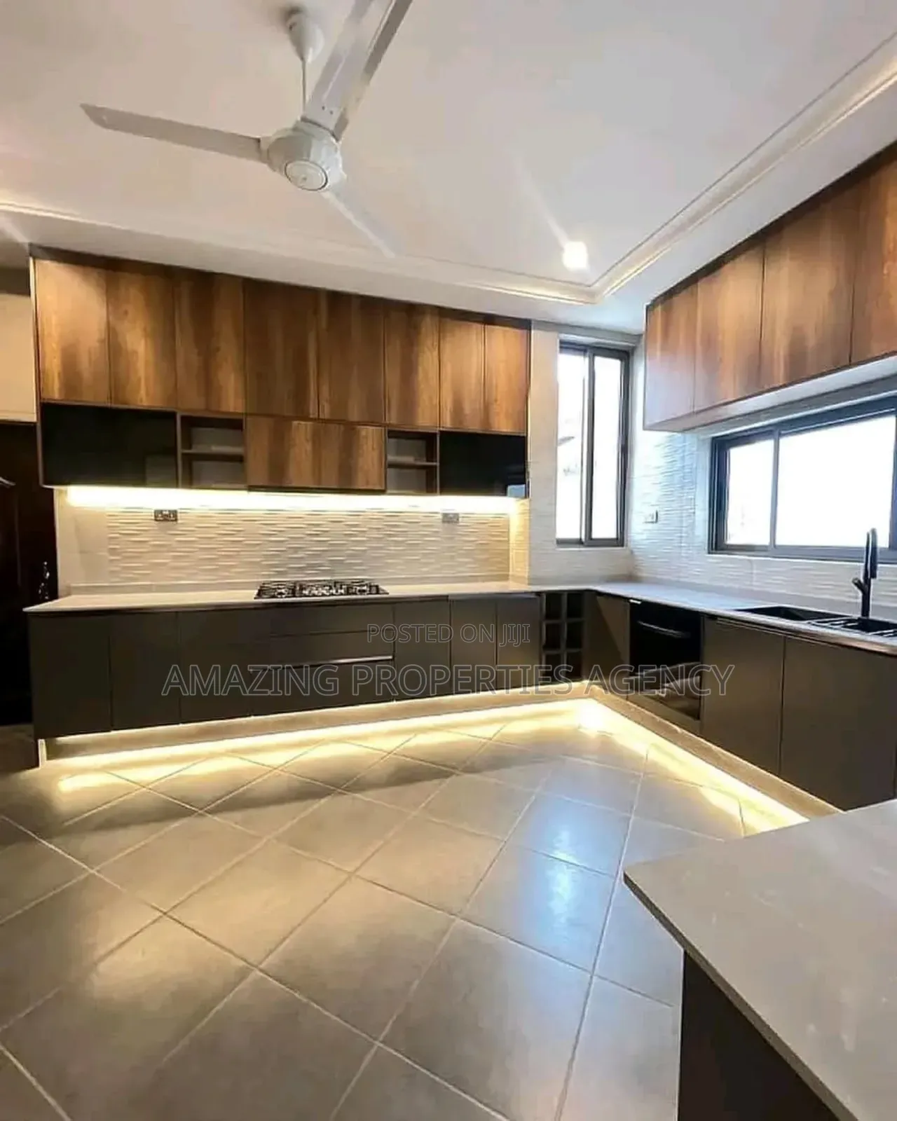 4bdrm House in East Legon for sale