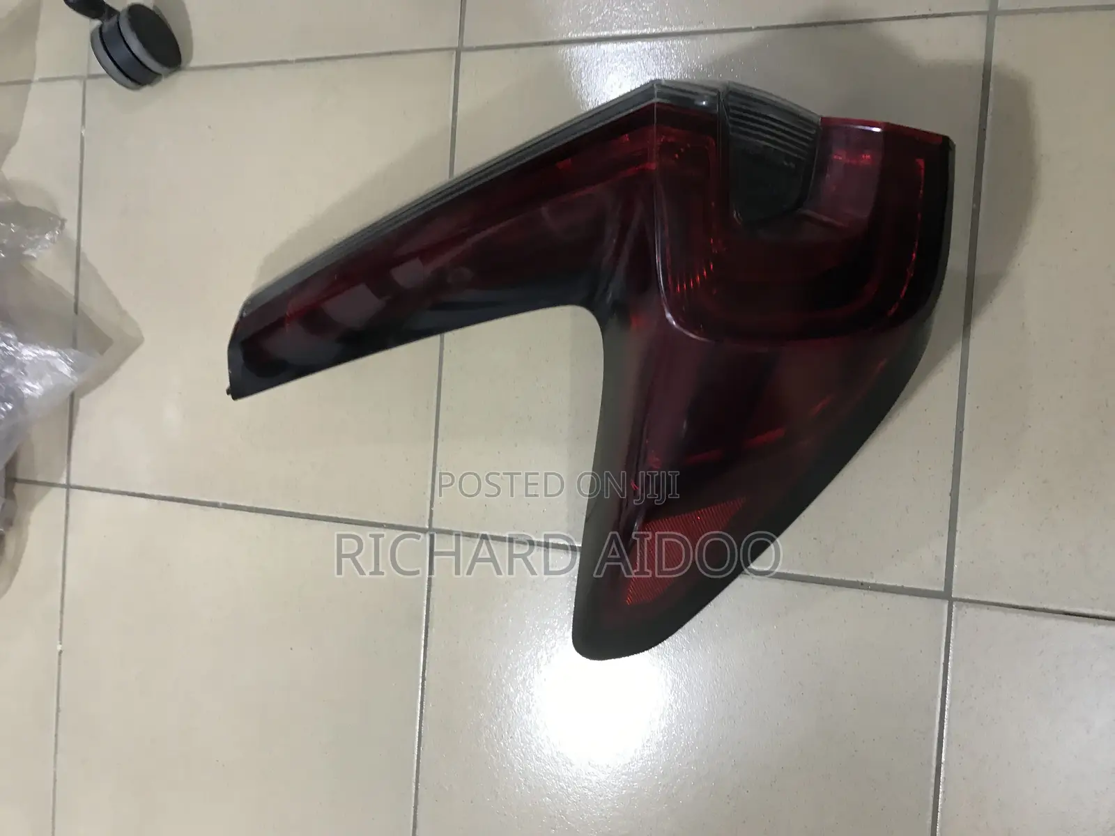 Honda Cr-v 2020 Taillight Available