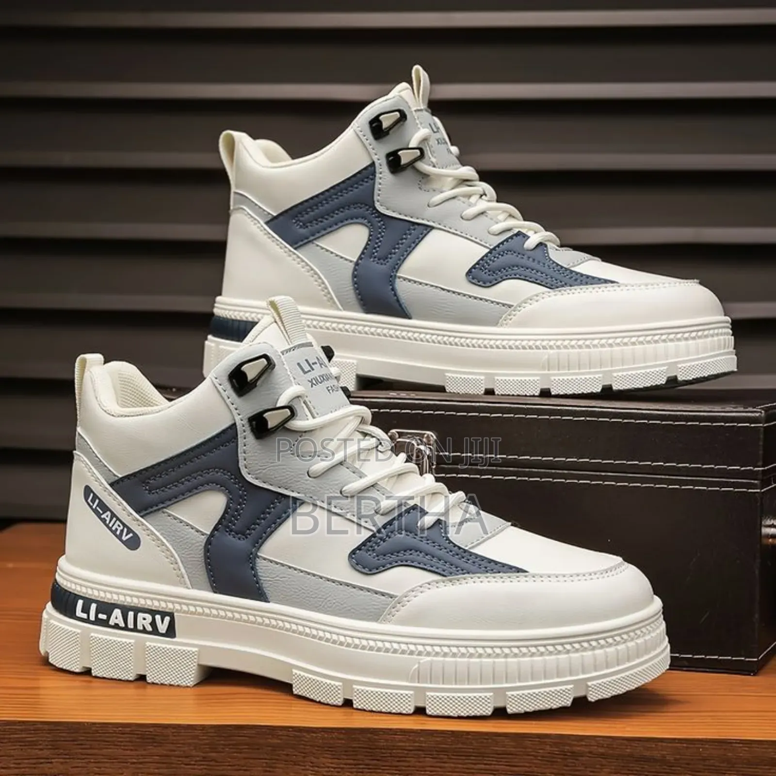 Casual Sneakers