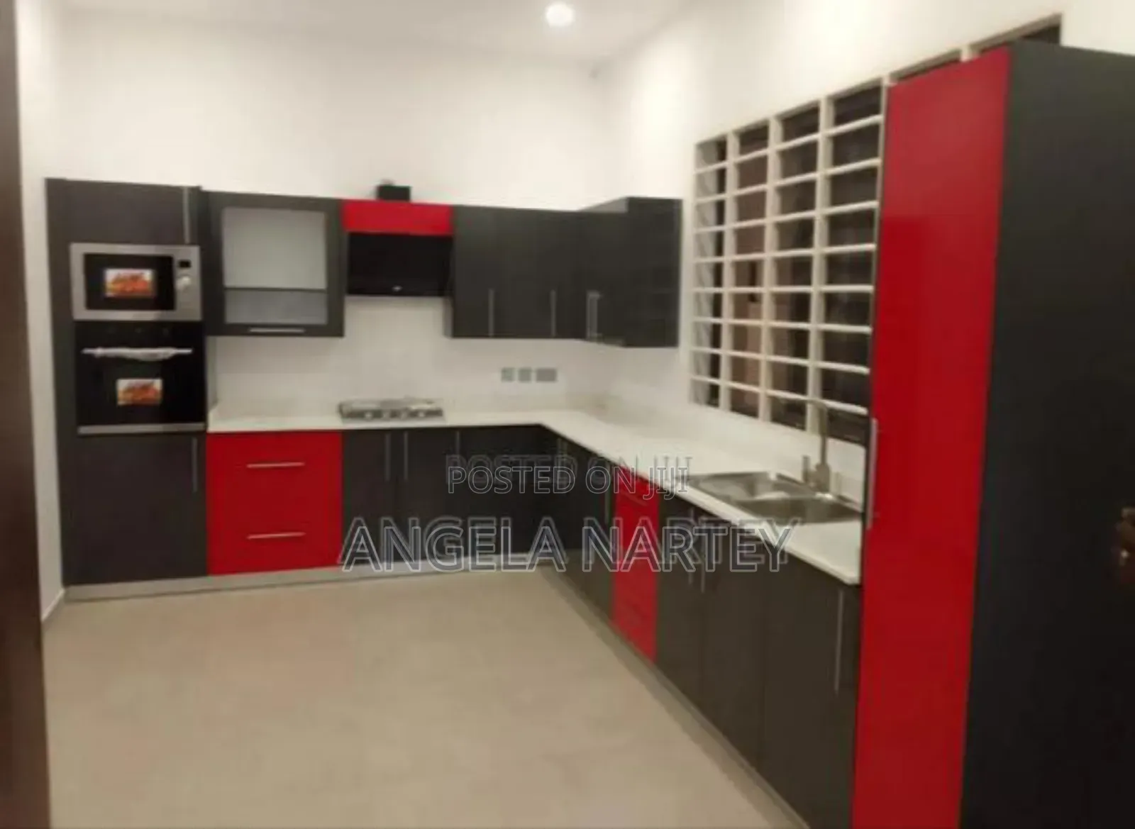 3bdrm House in Sakumono Estates for sale
