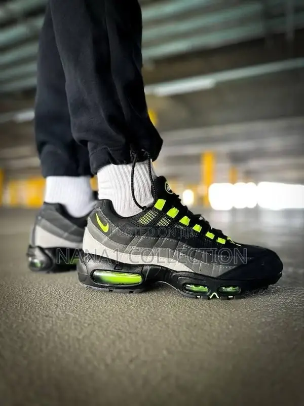 Nike Air Max 95 Og Men’S Neon