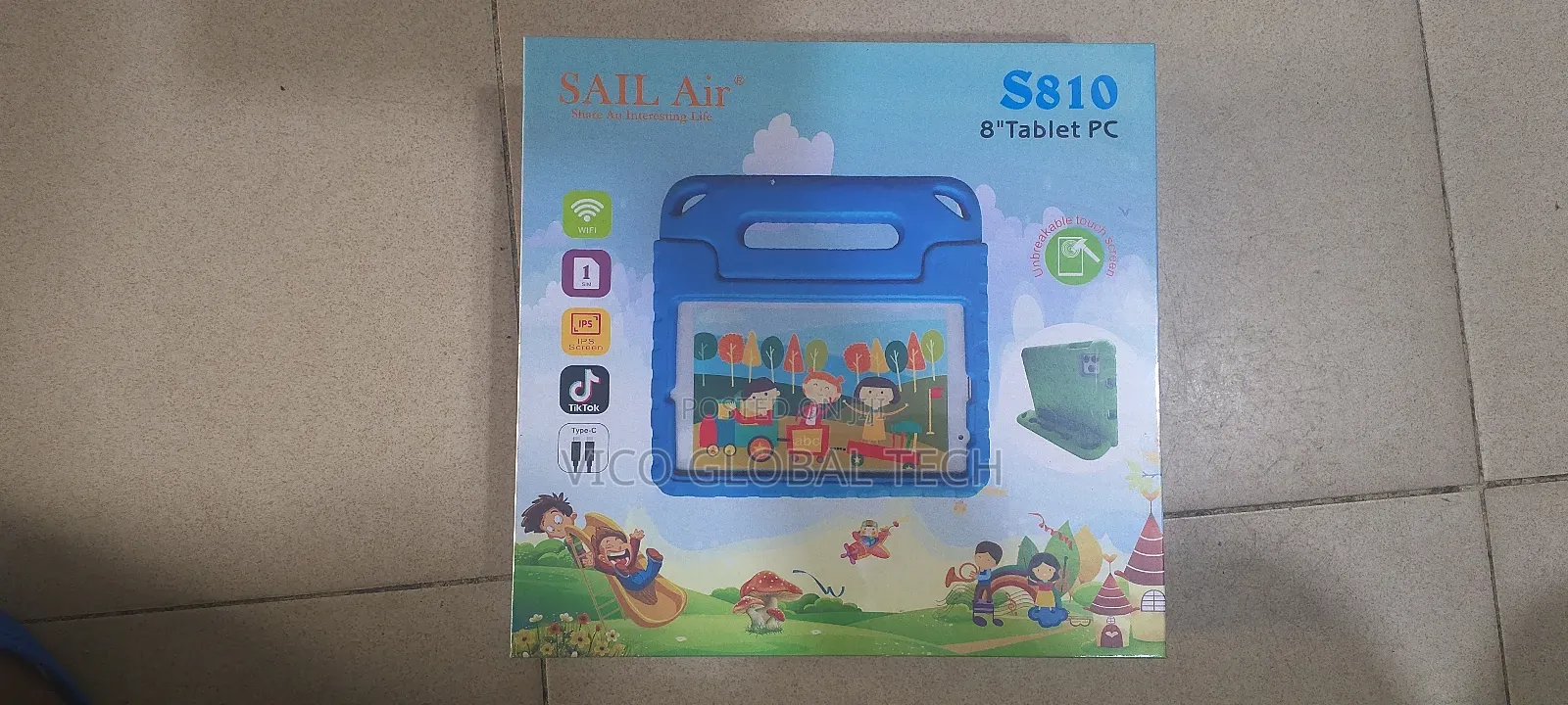 Sail Air S810