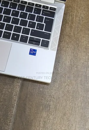 Laptop HP EliteBook x360 1030 G8 16GB Intel Core i7 SSD 512GB