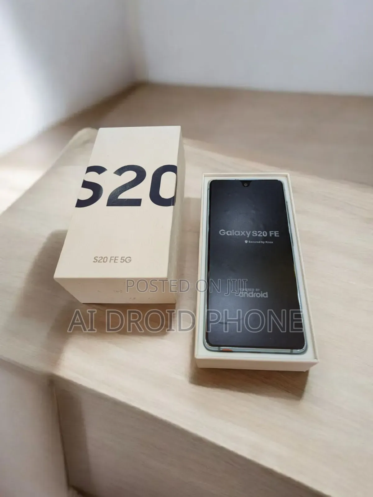 New Samsung Galaxy S20 FE 128 GB Gray