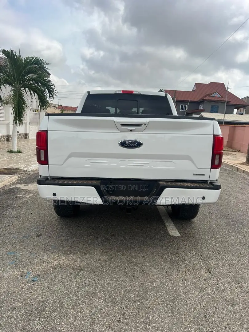 Ford F-150 Lariat 4x4 SuperCab Styleside 6.5 ft. box 145 in. WB 2019