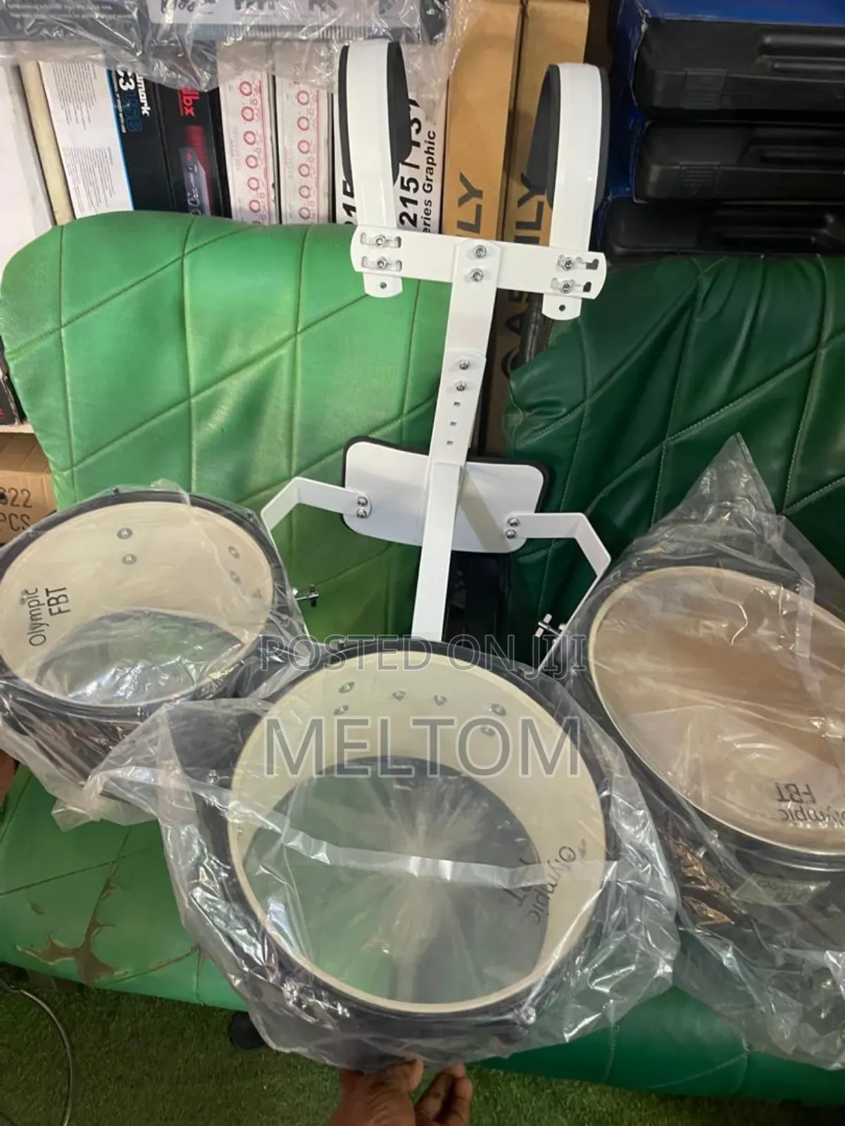 Olympic 3-Piece Carrier Marching Drumset