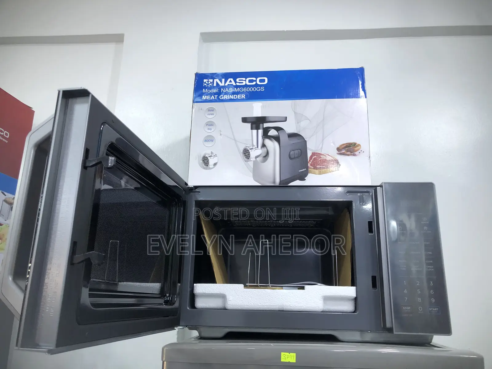 Evelyn’S Brand New Midea Digital Microwave 30 Liters for Sal