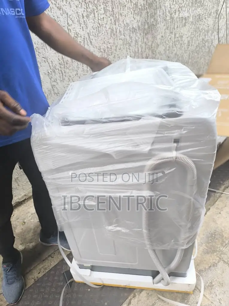 TCL 11kg Top Load Washing Machine Machine
