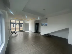 3bdrm Townhouse / Terrace in Oyarifa for rent