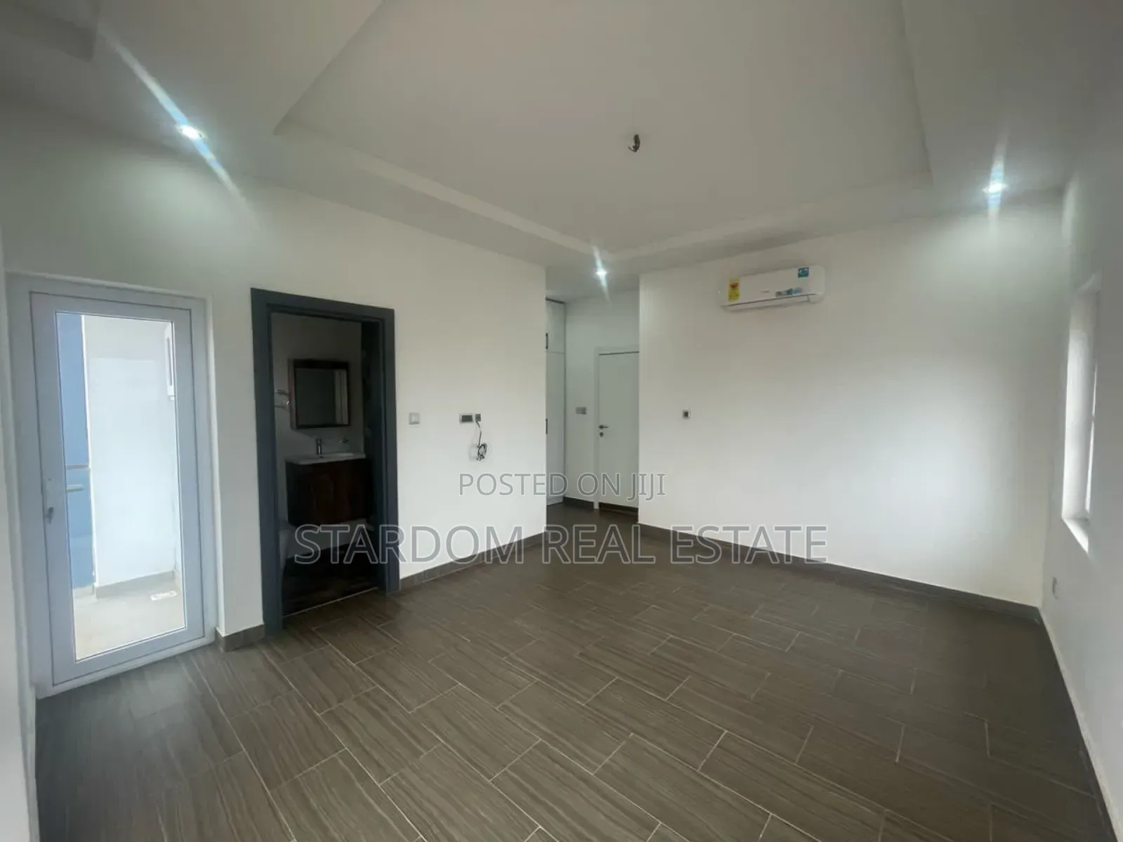 3bdrm Townhouse / Terrace in Oyarifa for rent