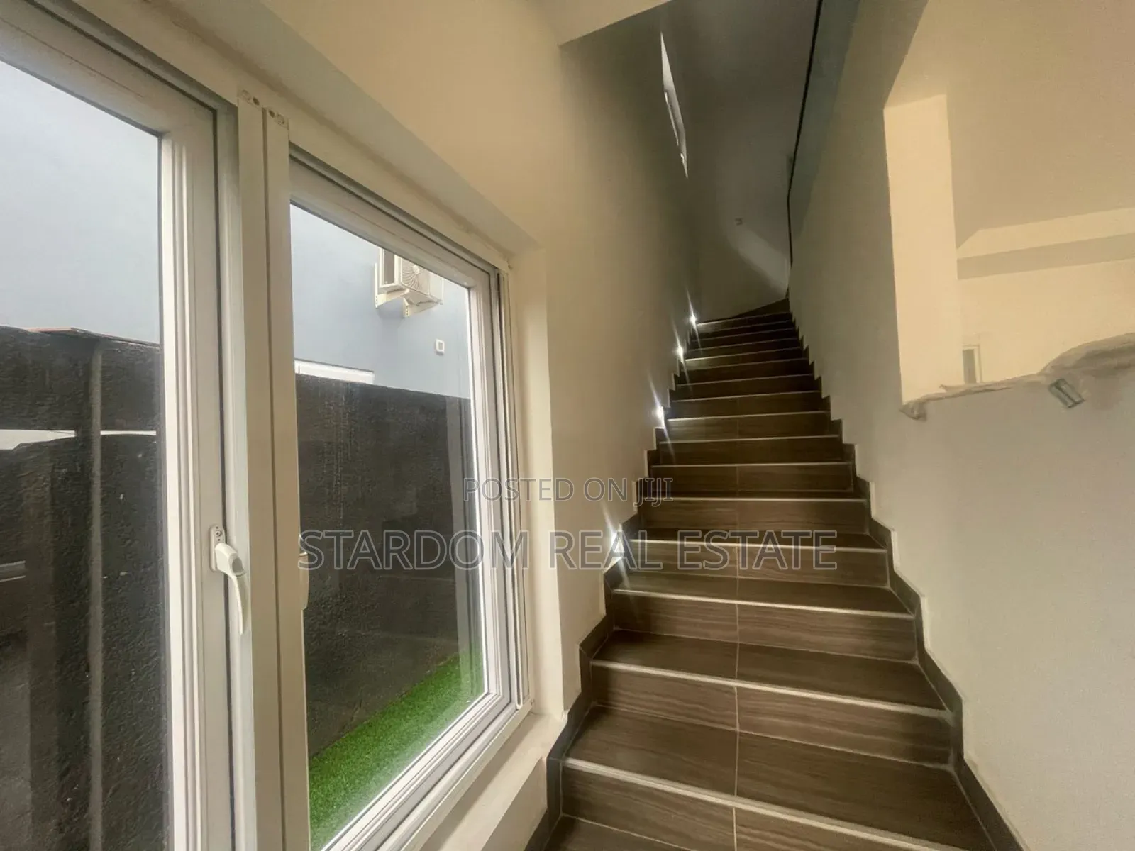 3bdrm Townhouse / Terrace in Oyarifa for rent