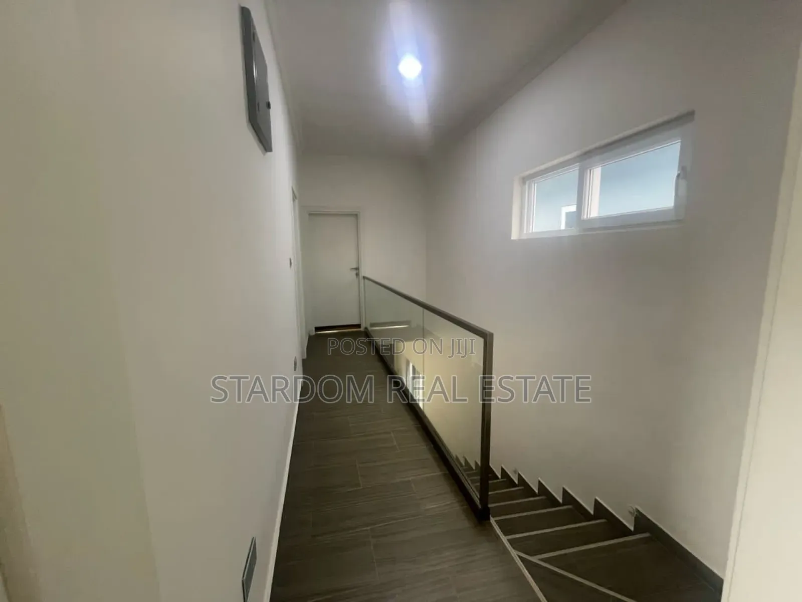 3bdrm Townhouse / Terrace in Oyarifa for rent
