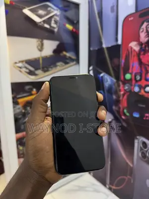 Apple iPhone XR 64 GB Black