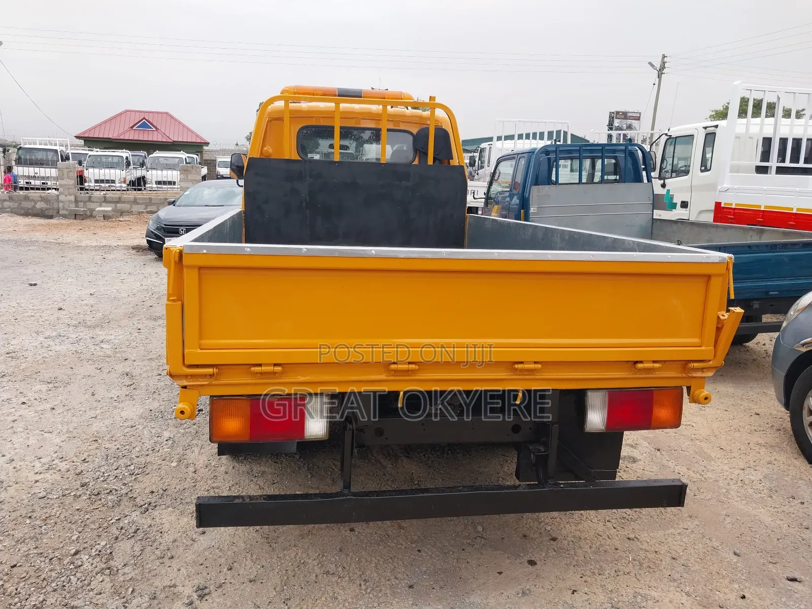 Hyundai Mighty Truck Double Cabin