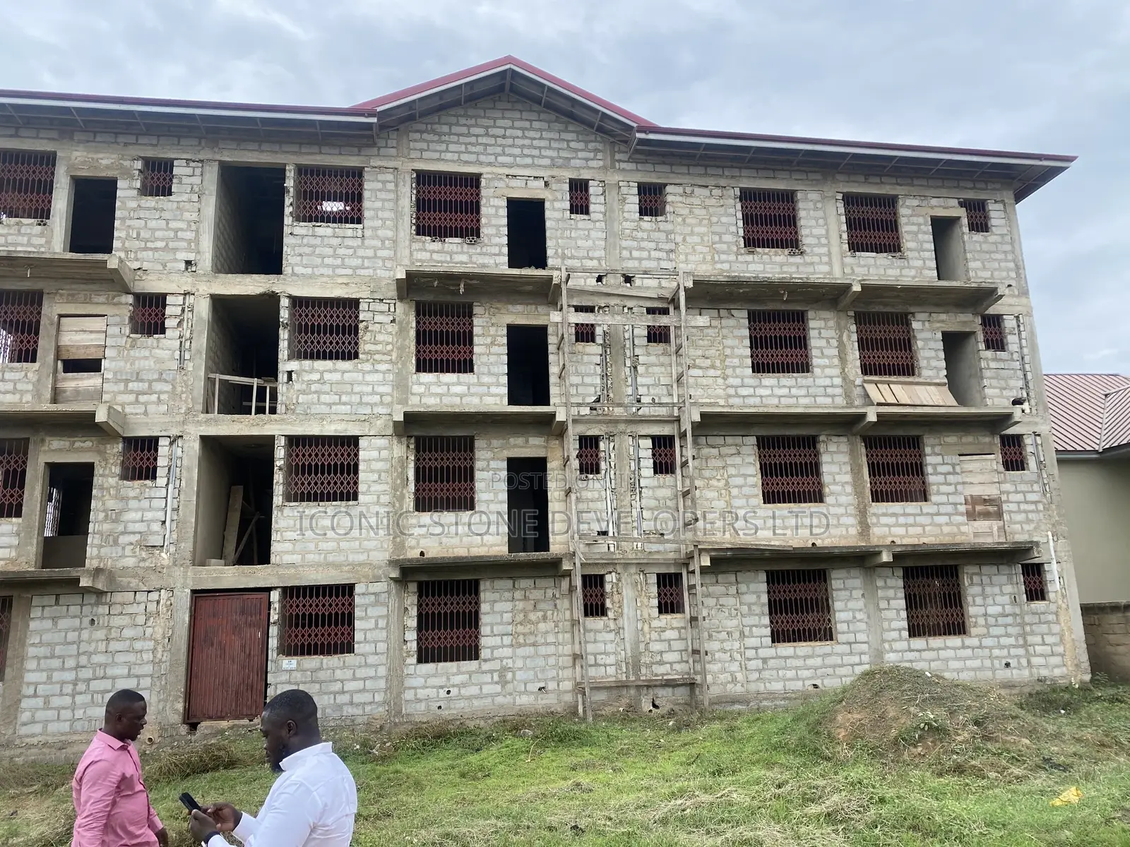 12bdrm Apartment in Comm 25 Hfc Estate, Tema Metropolitan for sale