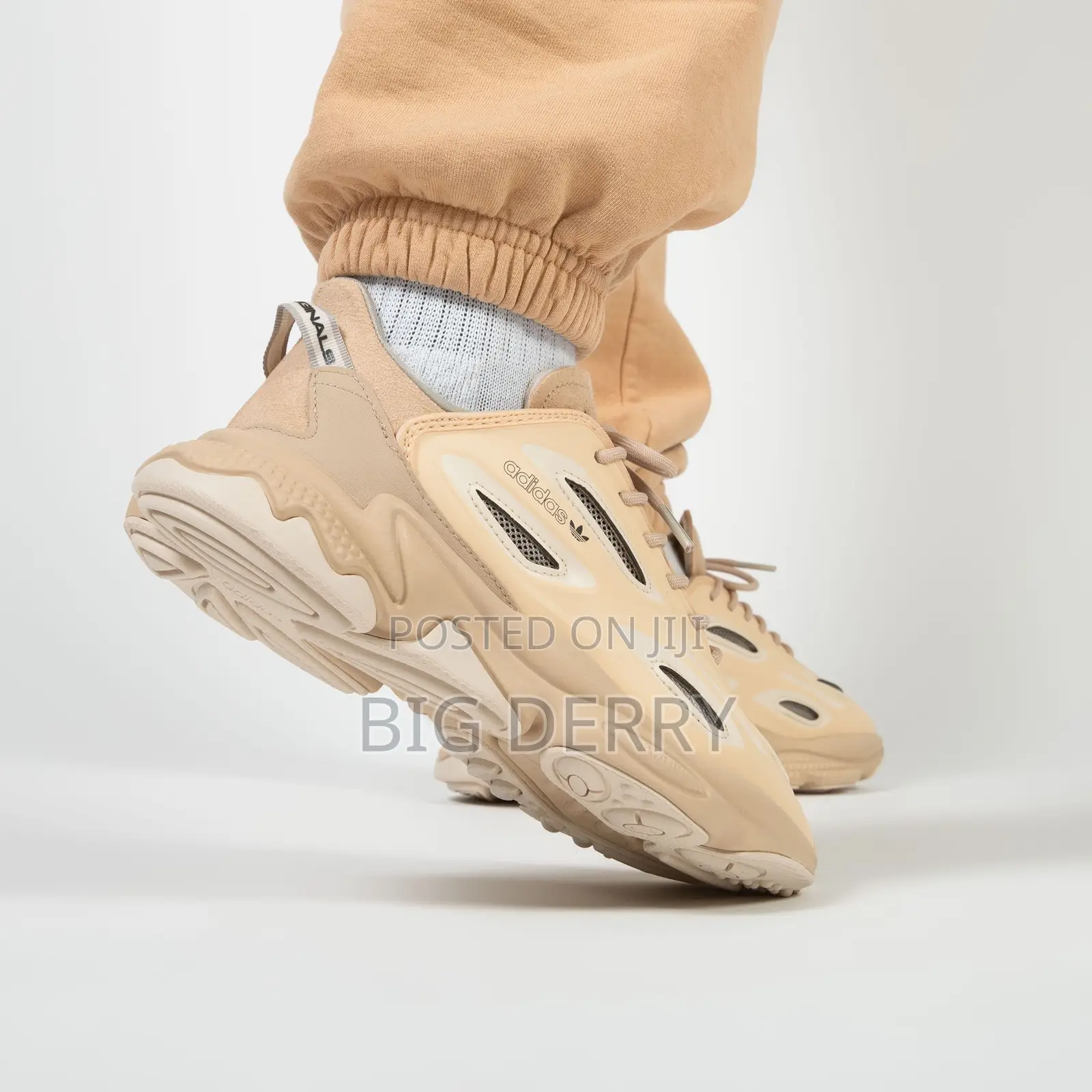Adidas Ozweego