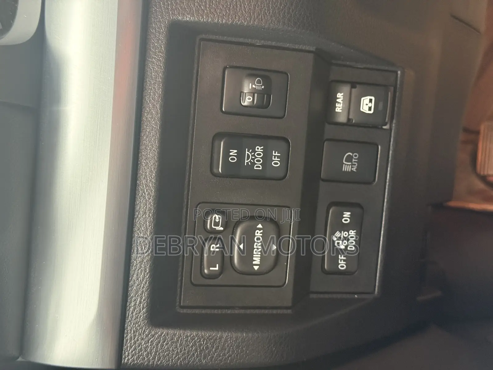 Toyota Tundra 2018 Red