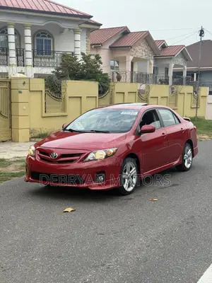 Toyota Corolla S 4dr Sedan (1.8L 4cyl 4A) 2013 Red