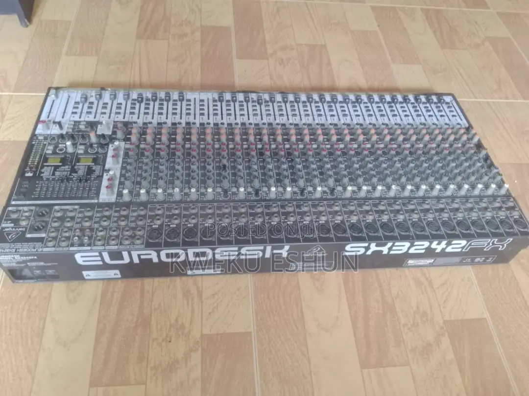 Professional Behringer Mixer