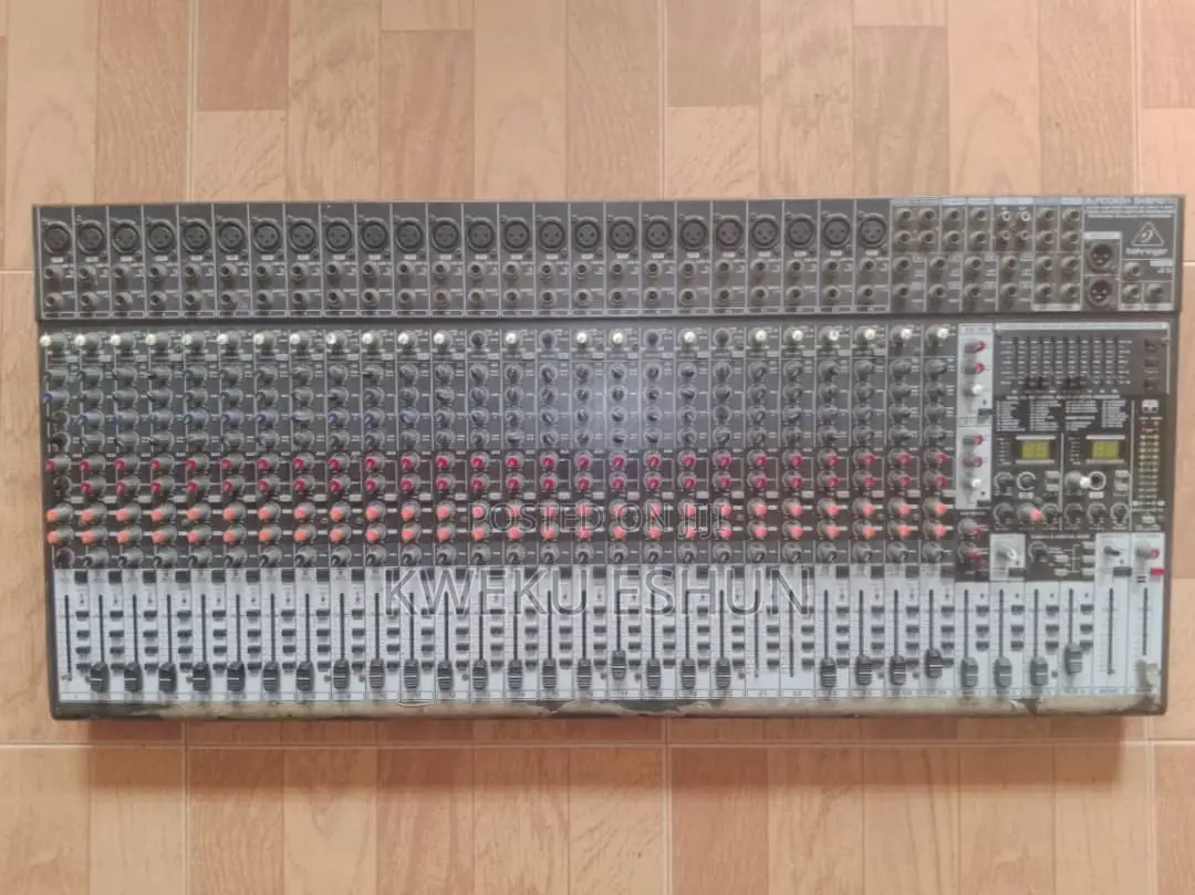 Professional Behringer Mixer
