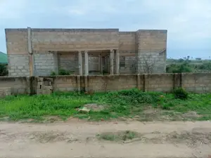 2bdrm Mansion in De-Icons Real Estate, Awutu Senya East Municipal