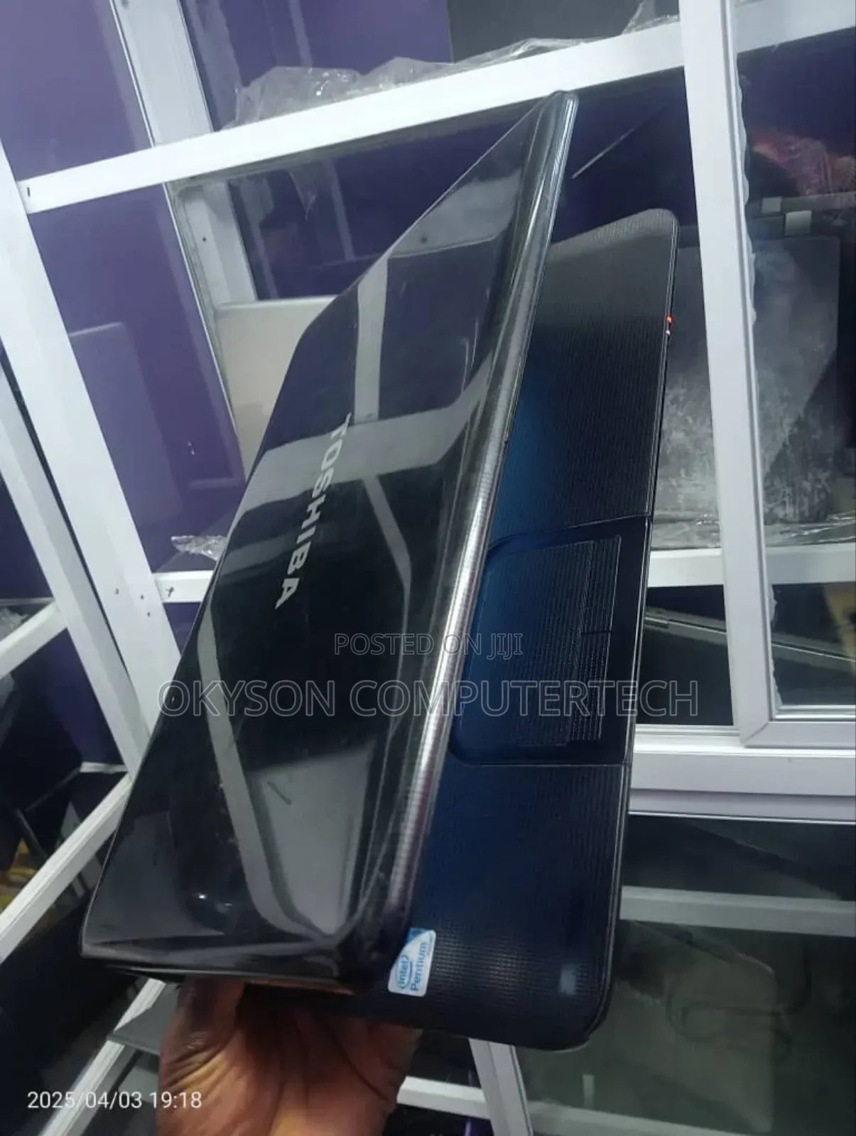 Laptop Toshiba Satellite C850 4GB Intel HDD 500GB