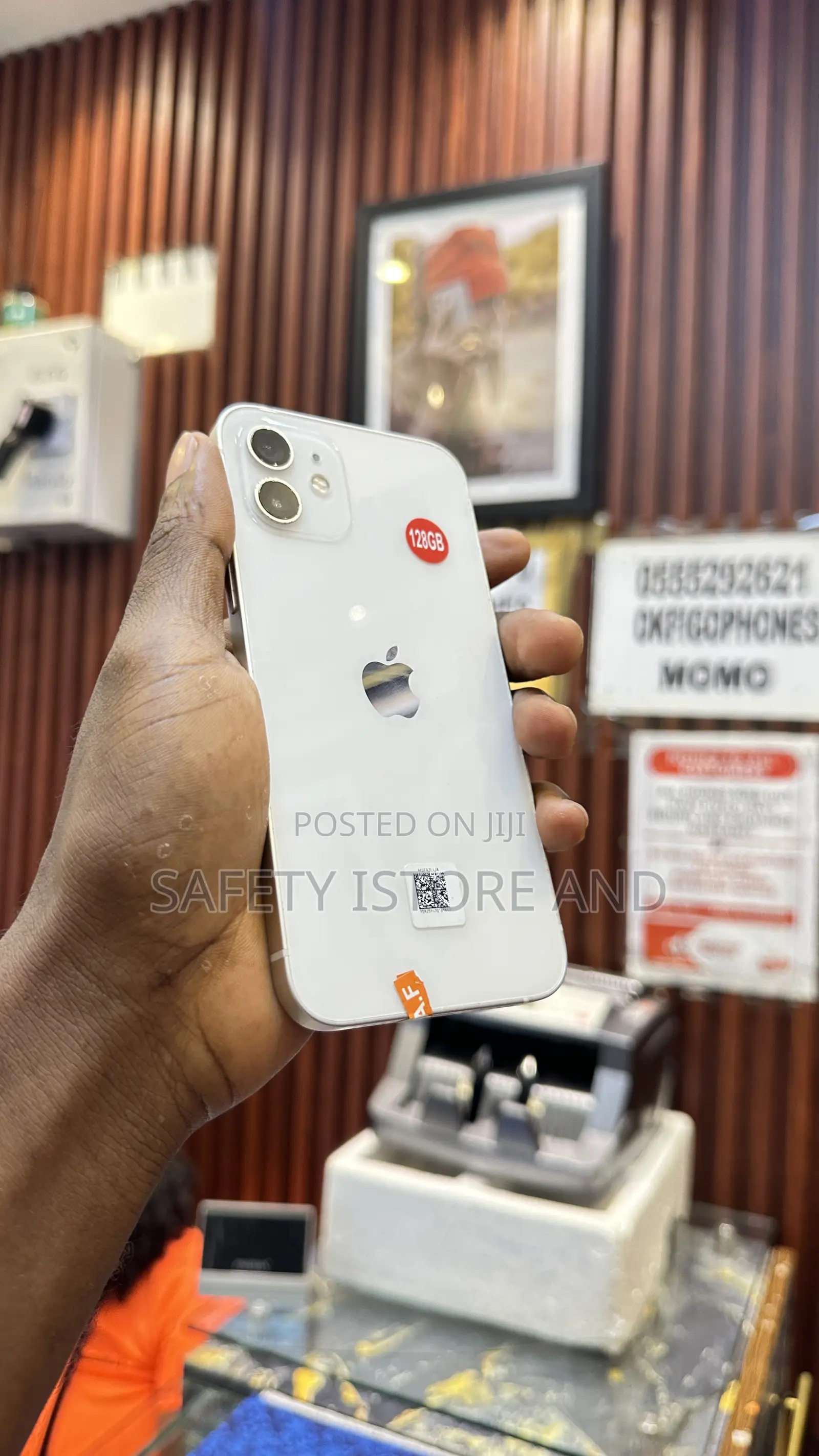 New Apple iPhone 12 128 GB White