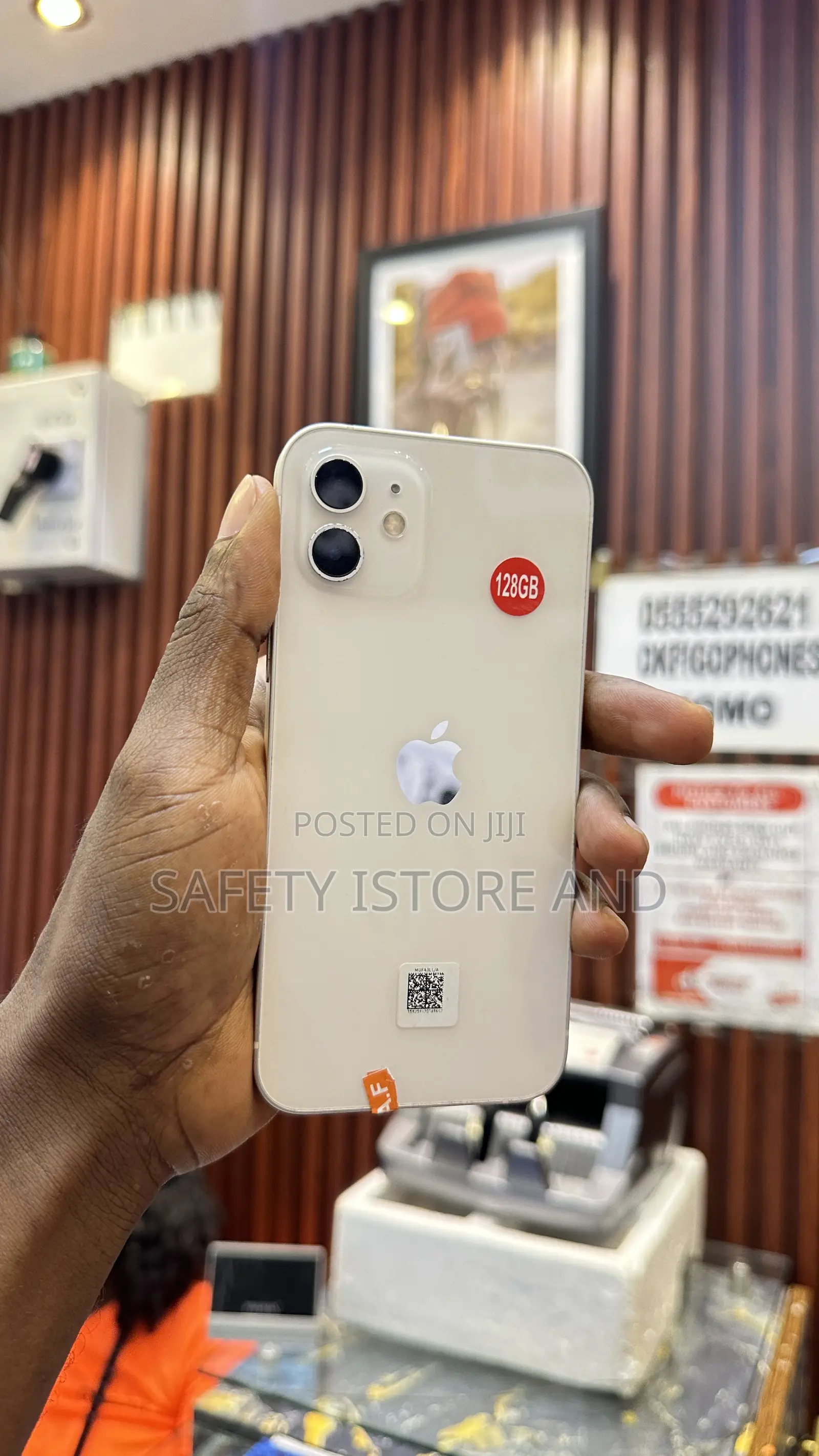 New Apple iPhone 12 128 GB White