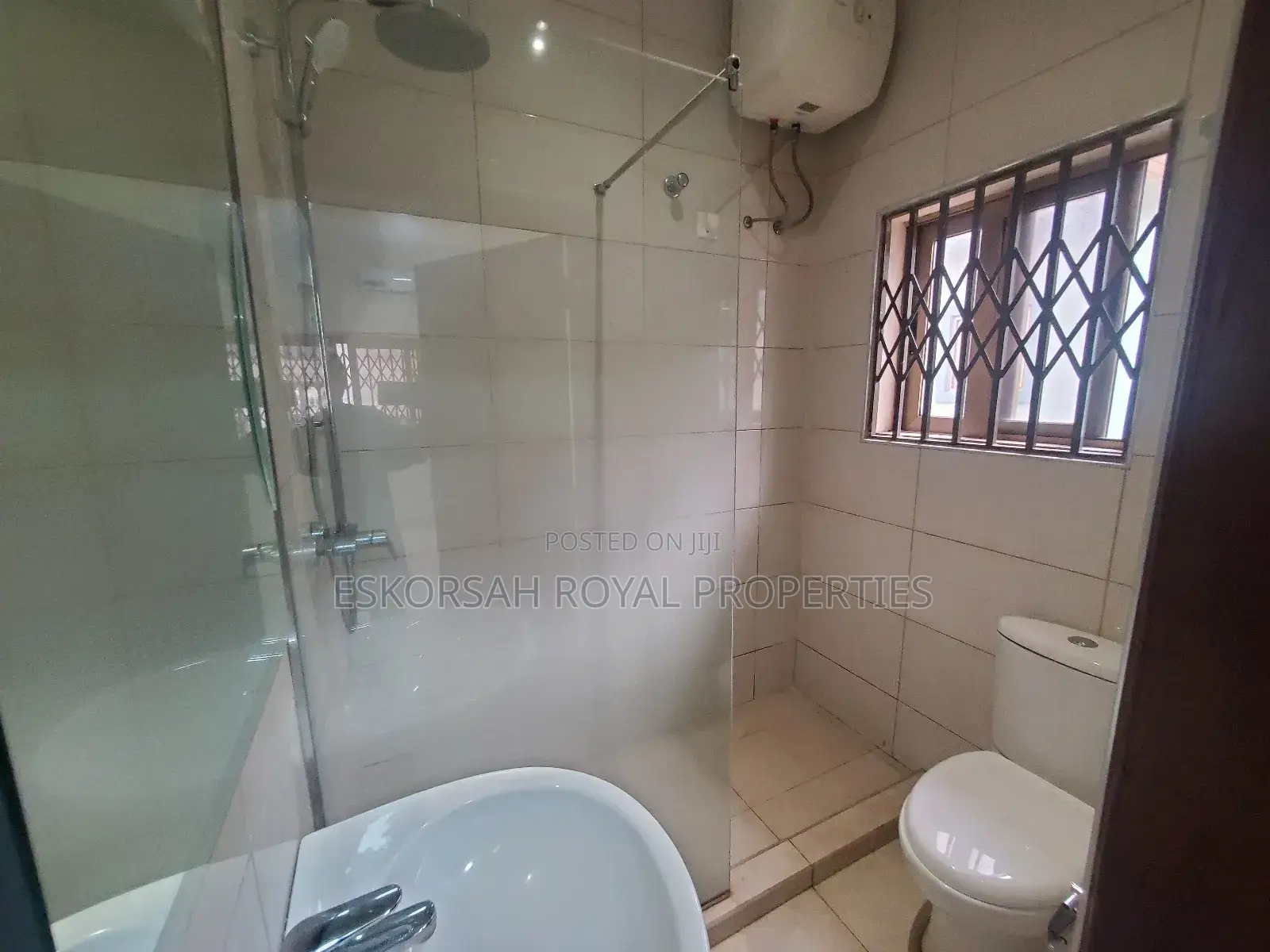 4bdrm House in Adjiringanor, Adjiriganor for rent