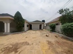 3bdrm House in West Trasacco, Adjiriganor for rent