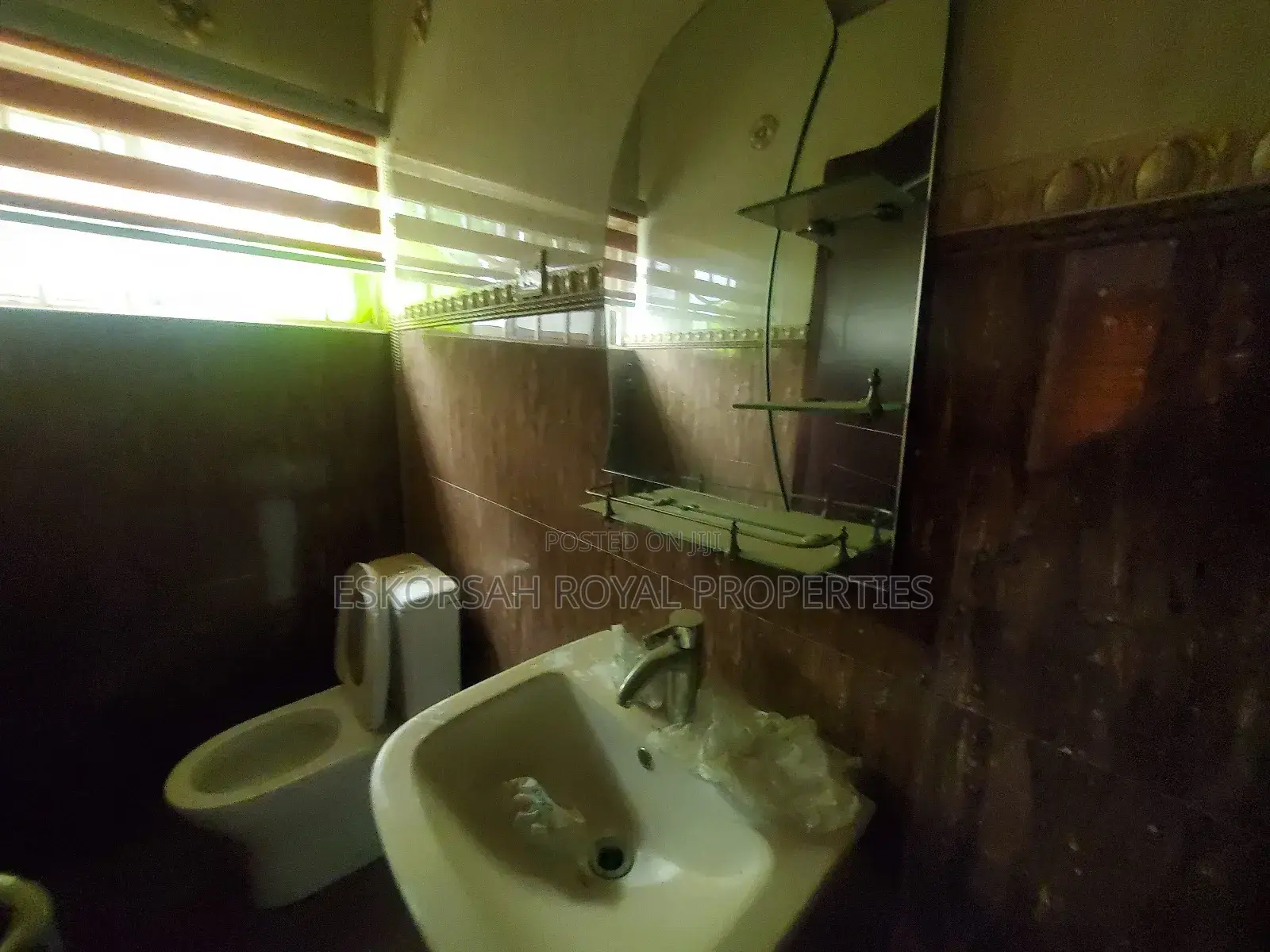 3bdrm House in West Trasacco, Adjiriganor for rent