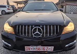 Mercedes-Benz C250 2013 Black