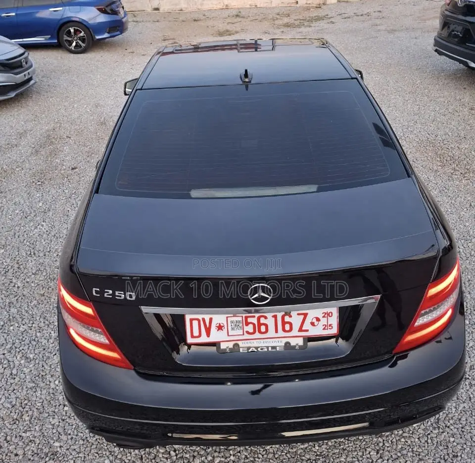 Mercedes-Benz C250 2013 Black