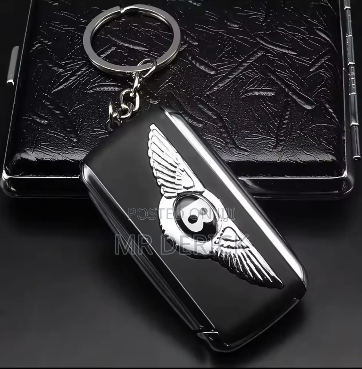 Bentley Car Key Shape Model Windproof Inflatable Gas Lighter
