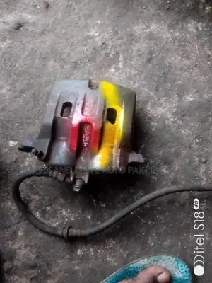 Nissan Hardbody Home Used Front Hub Caliper in Stock