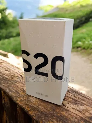New Samsung Galaxy S20 FE 128 GB Gold