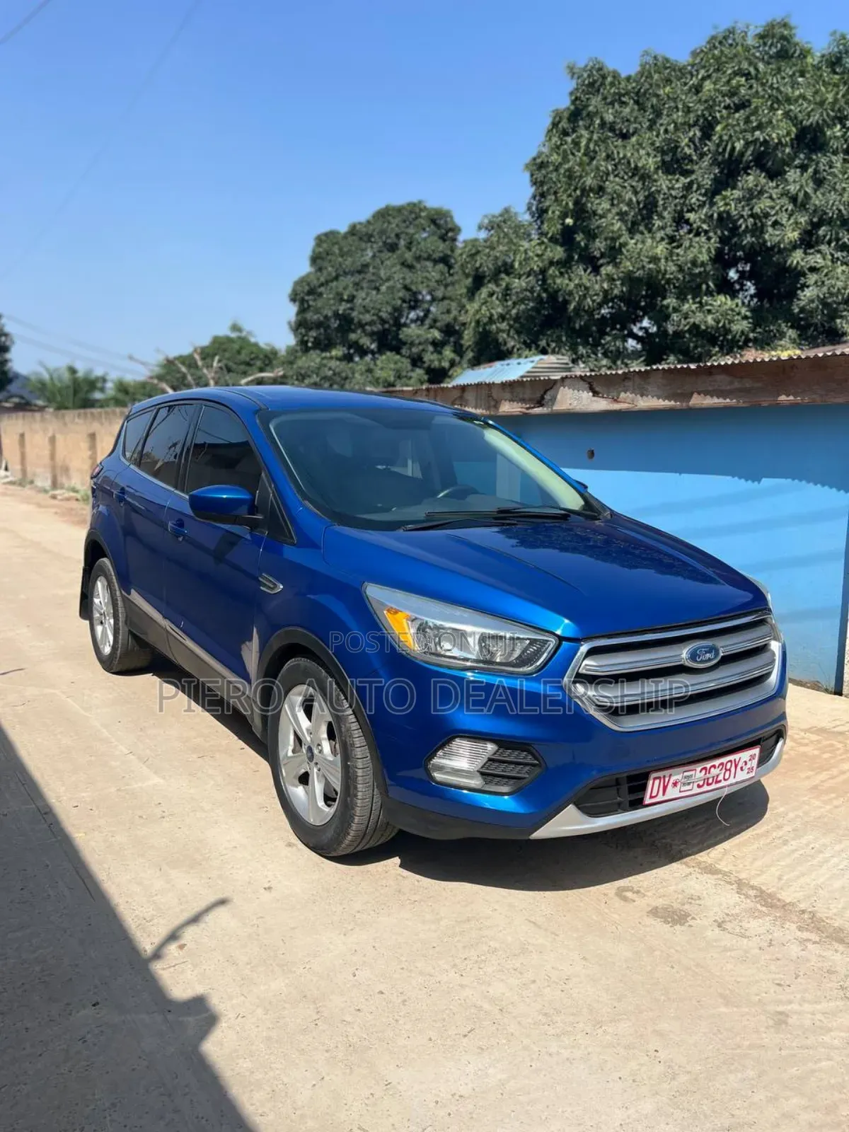 Ford Escape SE 4x4 2016 Blue