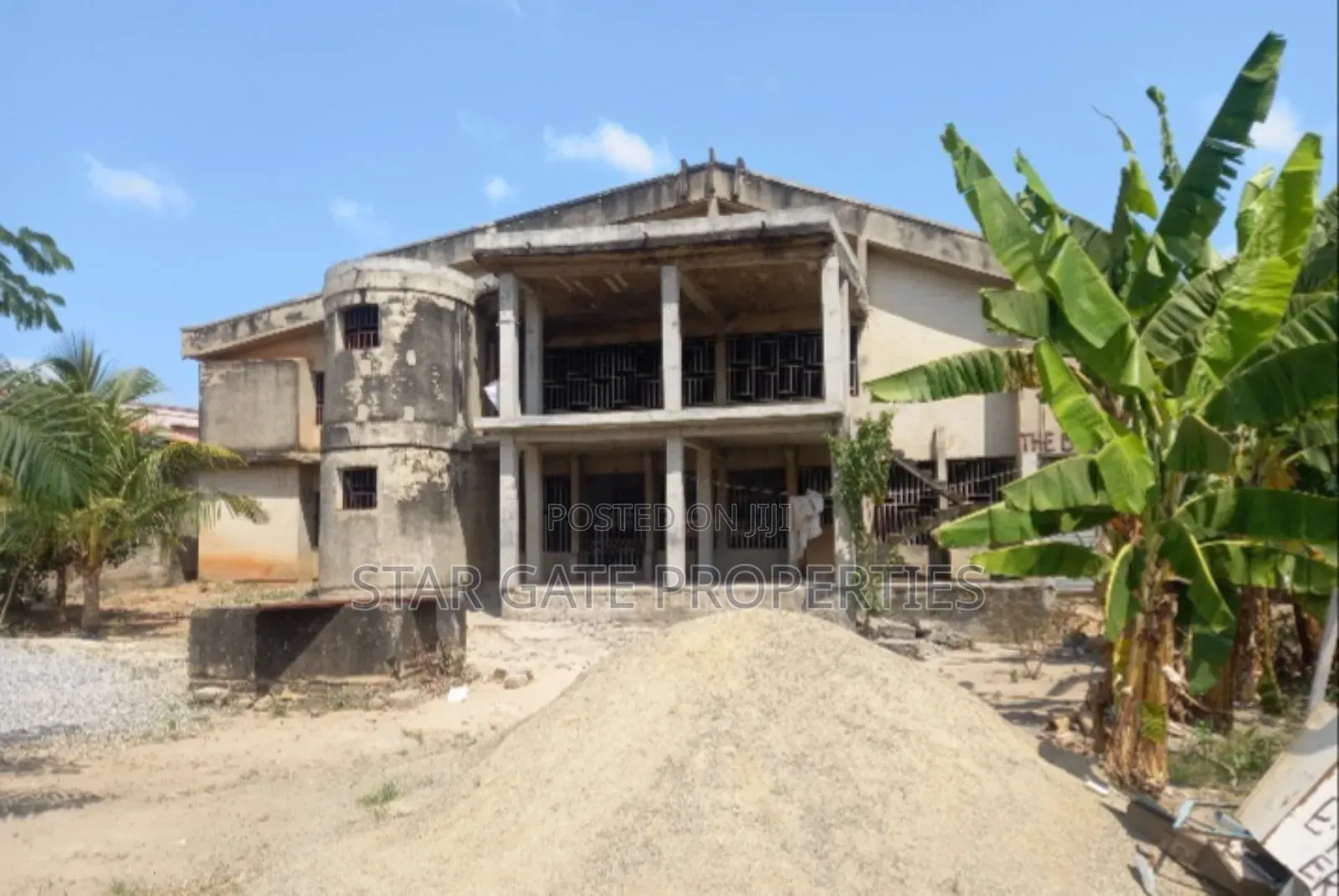 7bdrm House in Buokrom Estate Nana, Kumasi Metropolitan for sale