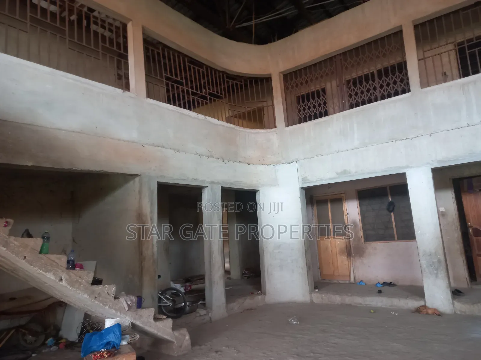 7bdrm House in Buokrom Estate Nana, Kumasi Metropolitan for sale