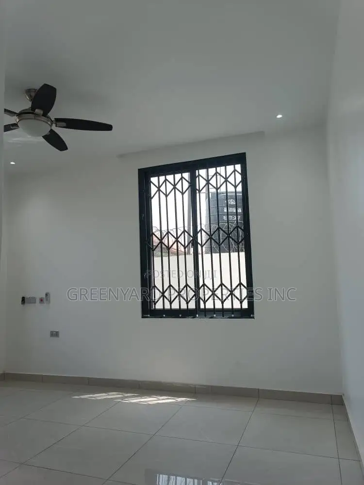 2bdrm Apartment in East Legon for rent