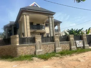 5bdrm House in Buoho, Kumasi Metropolitan for sale